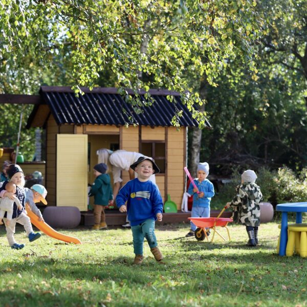 Praktikakogemused annavad enesekindlust ja teadmisi lastega töös